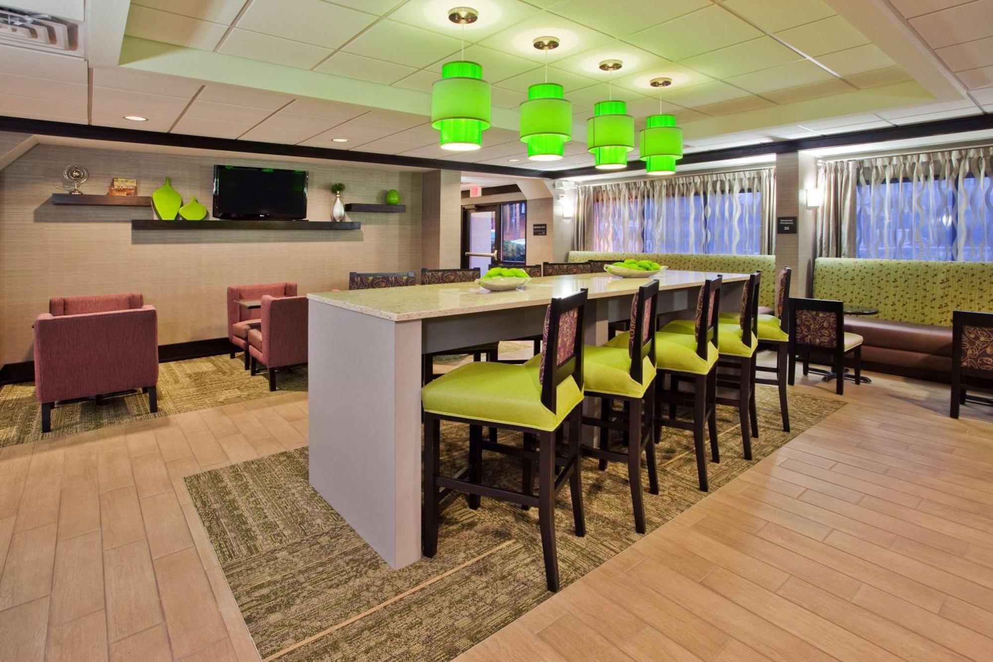 Hampton Atlanta-town Center/kennesaw Hotel